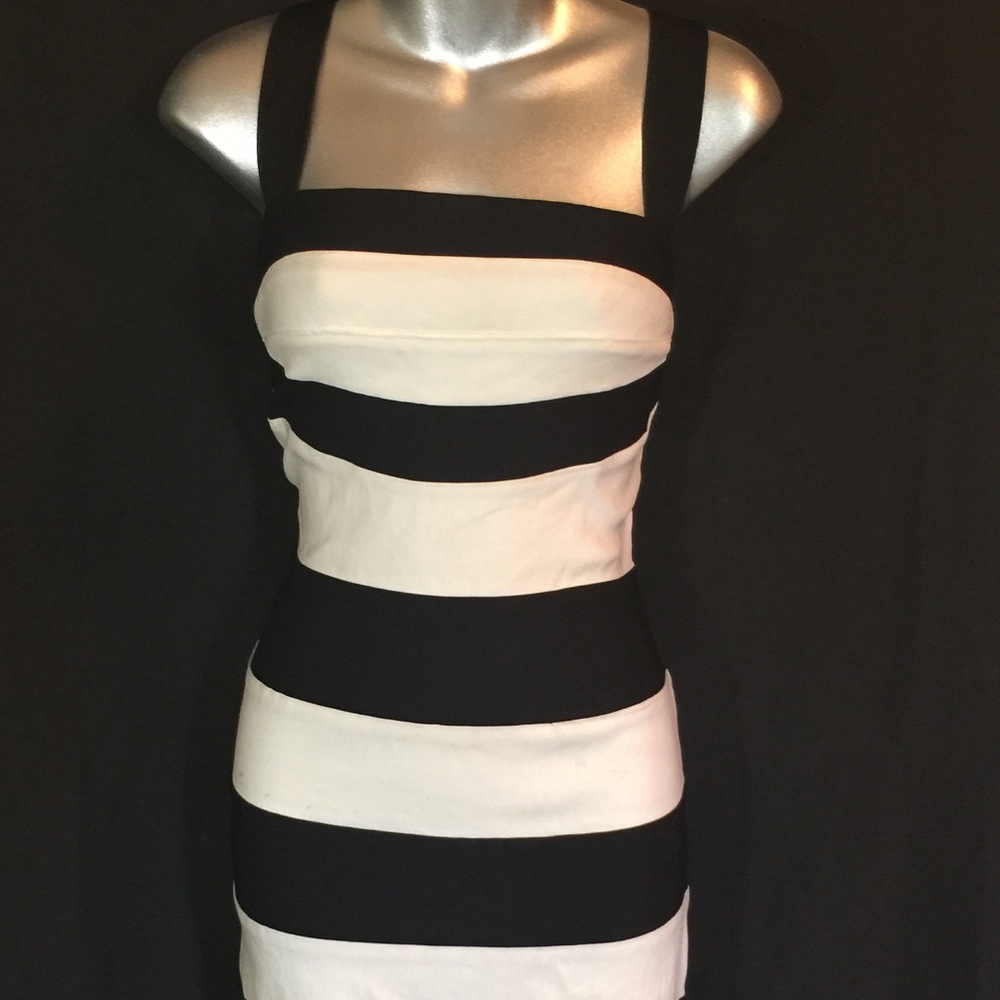 Black & White vintage dress medium